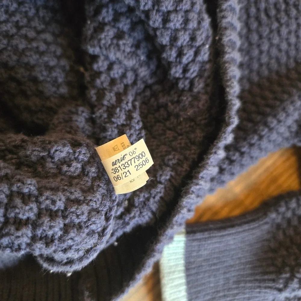 Aerie Sweater Womens Large Navy Collegiate Oversized Cardigan Varsity Letterman - Picture 10 of 12